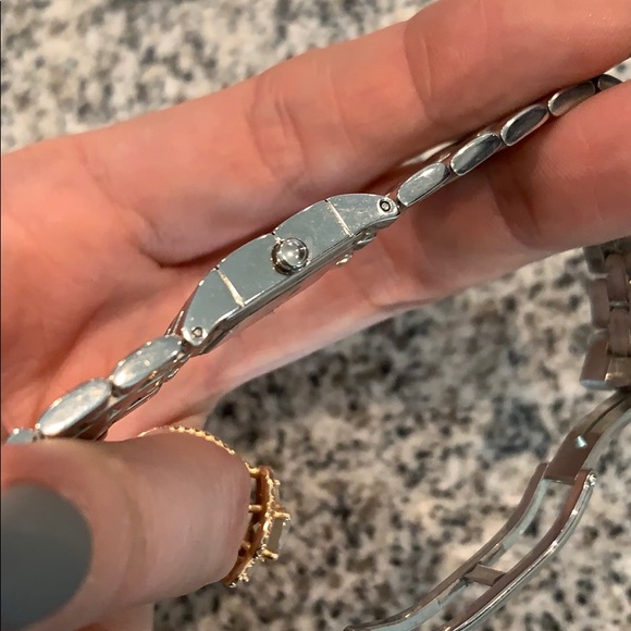 Authentic SS Raymond Weil diamond watch - Picture 10 of 11